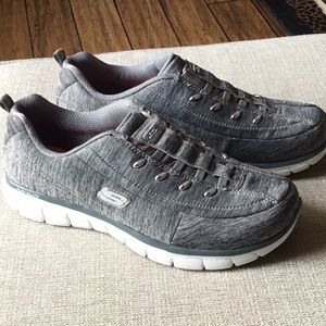 Skechers elite BRAND NEW 9W